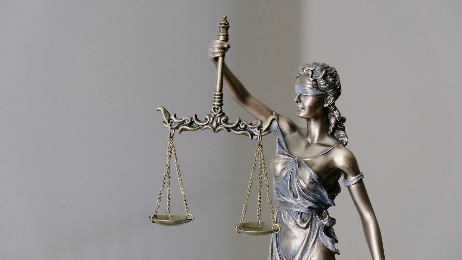 La fermeture administrative des commerces liés au narcotrafic : un renforcement du pouvoir de police sous contrôle du juge administratif